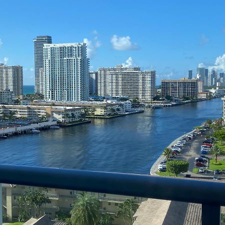 Beachwalk 1B 1B Incredible View Apartment 14 A Hallandale Beach Exterior photo